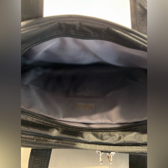 Swiss gear briefcase 💼 - Picture 3 of 8